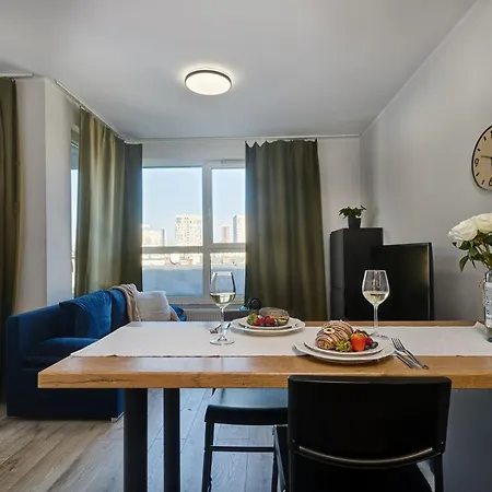 Apartment Urban Chic - Center - One Bedroom - Opolska Katowice