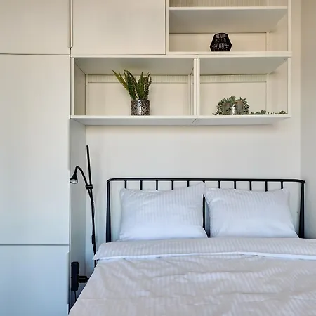 Urban Chic - Center - One Bedroom - Opolska * Katowice