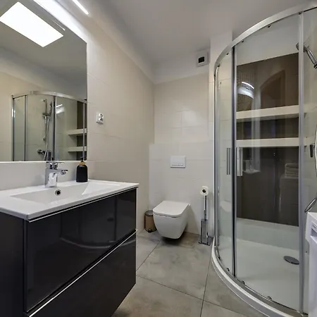 Apartment Urban Chic - Center - One Bedroom - Opolska Katowice