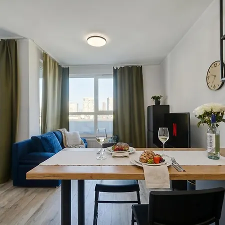 Apartment Urban Chic - Center - One Bedroom - Opolska