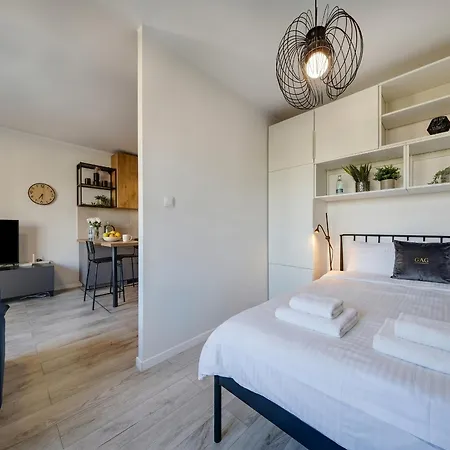 Urban Chic - Center - One Bedroom - Opolska Katowice