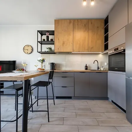 Urban Chic - Center - One Bedroom - Opolska * Katowice
