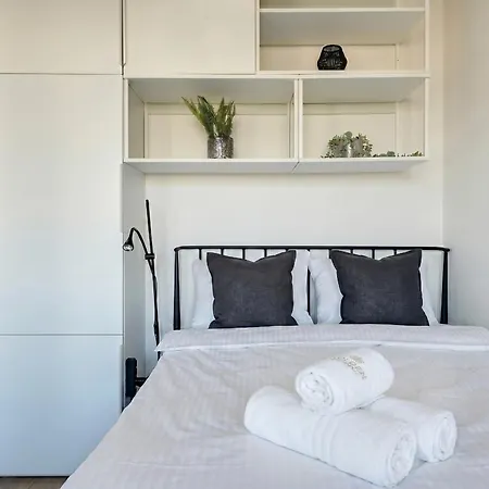 Apartment Urban Chic - Center - One Bedroom - Opolska Katowice