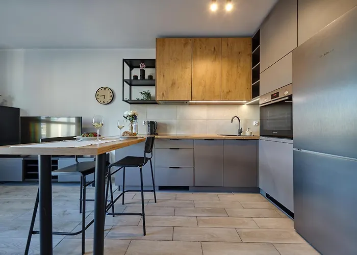 Urban Chic - Center - One Bedroom - Opolska דירה *