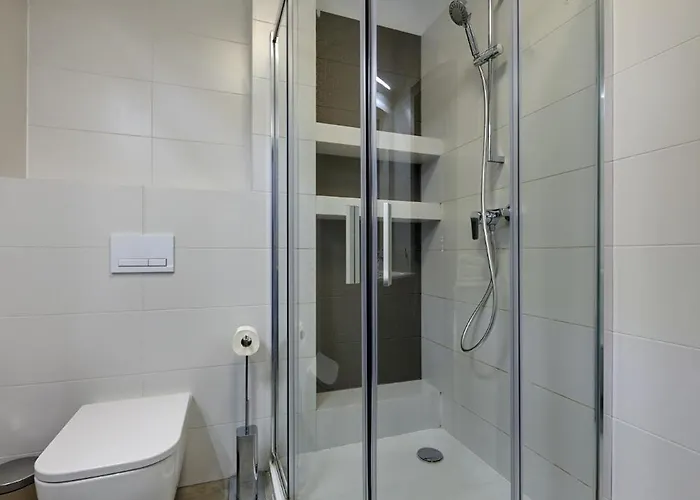 Urban Chic - Center - One Bedroom - Opolska דירה קטוביץ